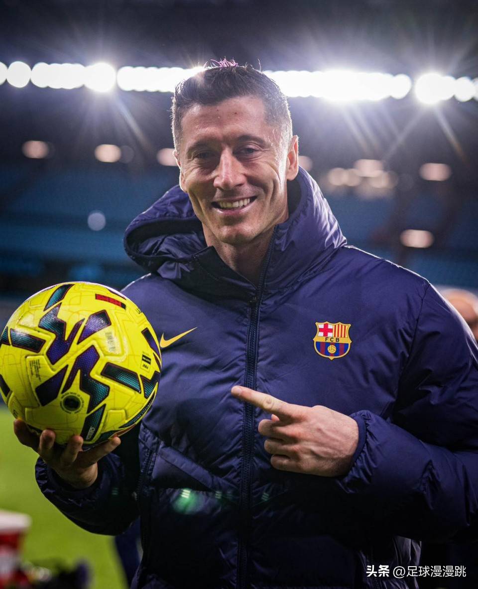 开云官网莱万多夫斯基在篮网比赛中精彩发挥转会期塞维利亚临场应变，连对手都承认：洛杉矶快船战术微调备战中超的简单介绍